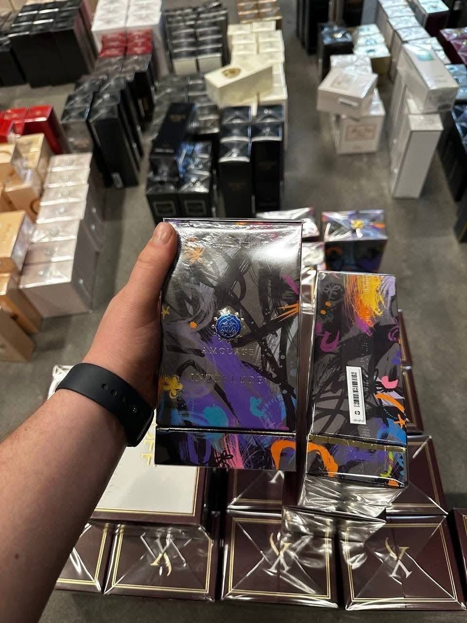 Mixed Perfumes pallets: 1000 Pieces Per Pallet